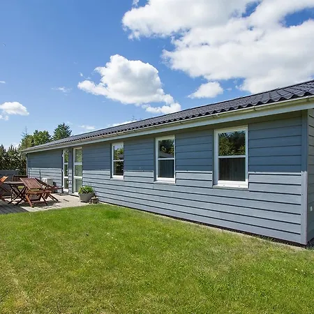 Three-bedroom Holiday In Holiday home Hals
