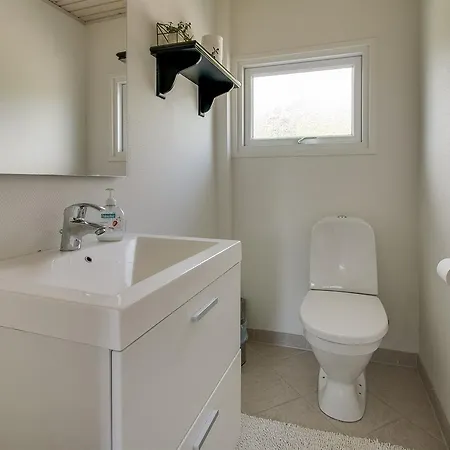 Three-bedroom Holiday In