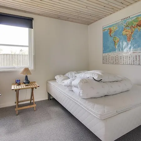 Three-bedroom Holiday In *
